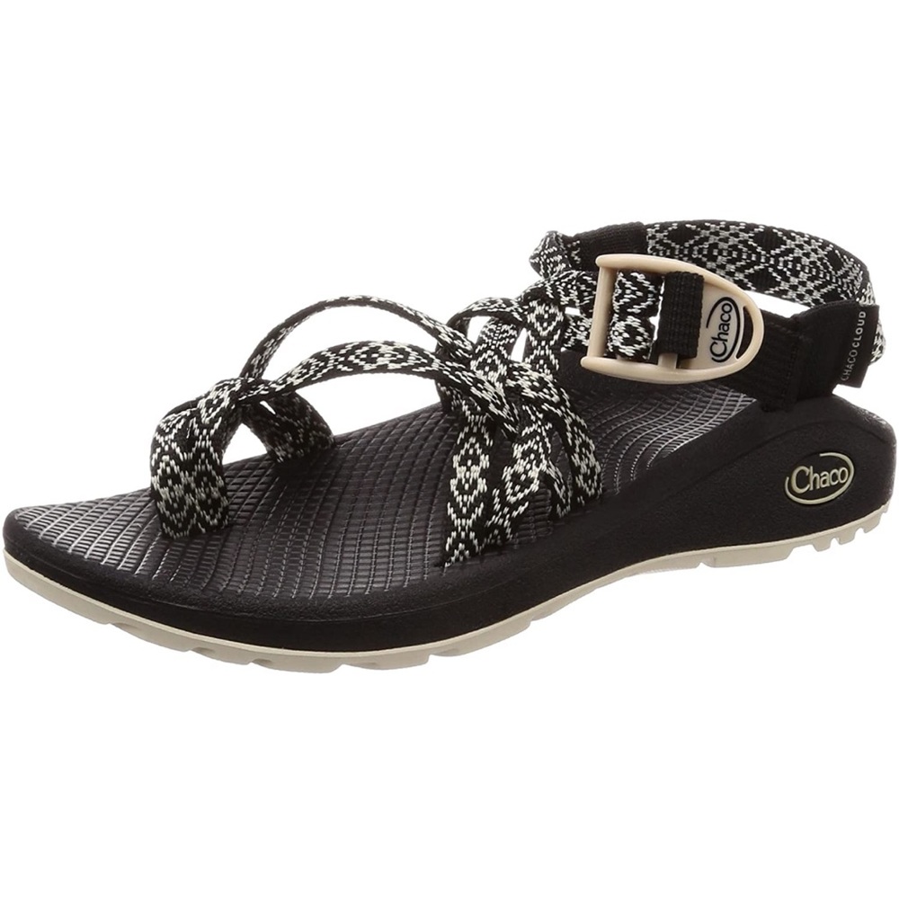 ISO Chaco Women’s Wrapsody Webb Angora sandals in 8 WIDE only!! Dog chewed mine!